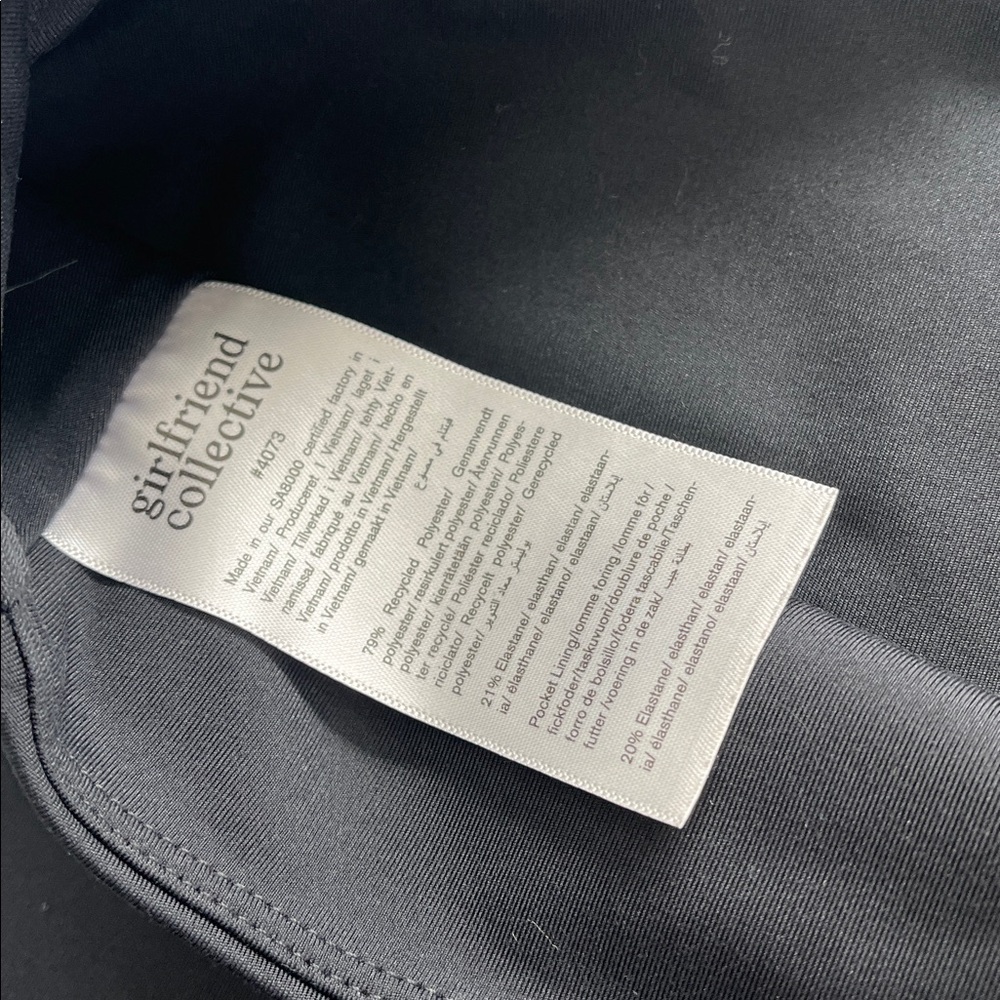 Girlfriend Collective compressive pocket legging #1 - Picture 3 of 5